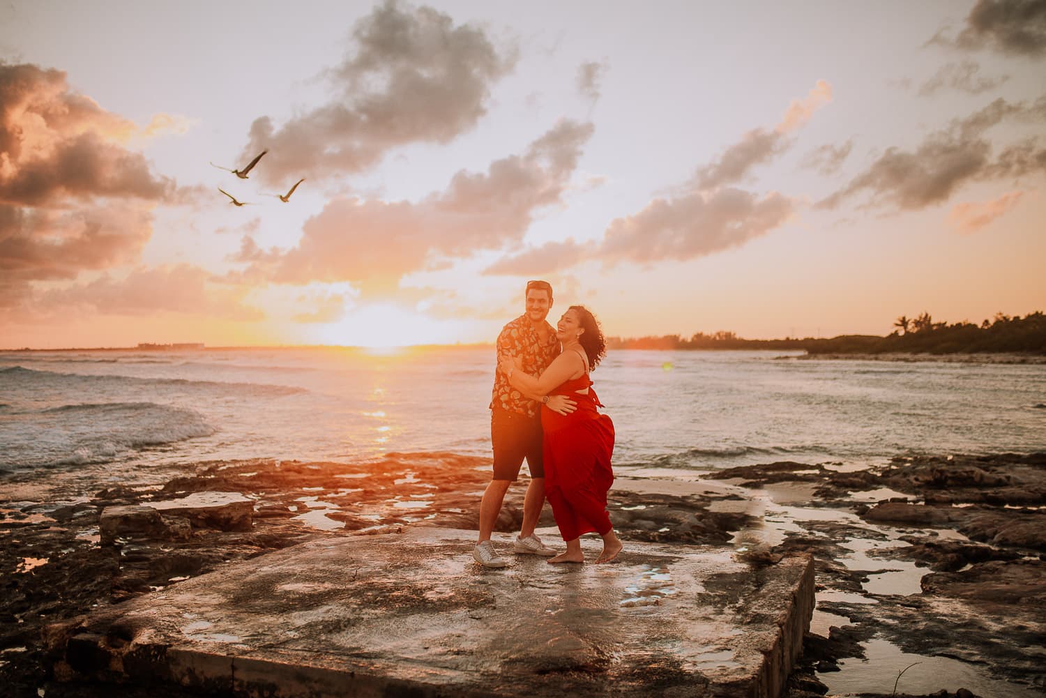 Fotografía de save the date en Cancun por Jesús Amaya fotógrafo de bodas destino en México